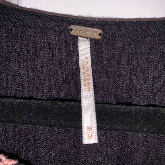 Free People Bo-Ho long sleeve black Dress with embroidery flowers size Medium - Picture 7 of 16